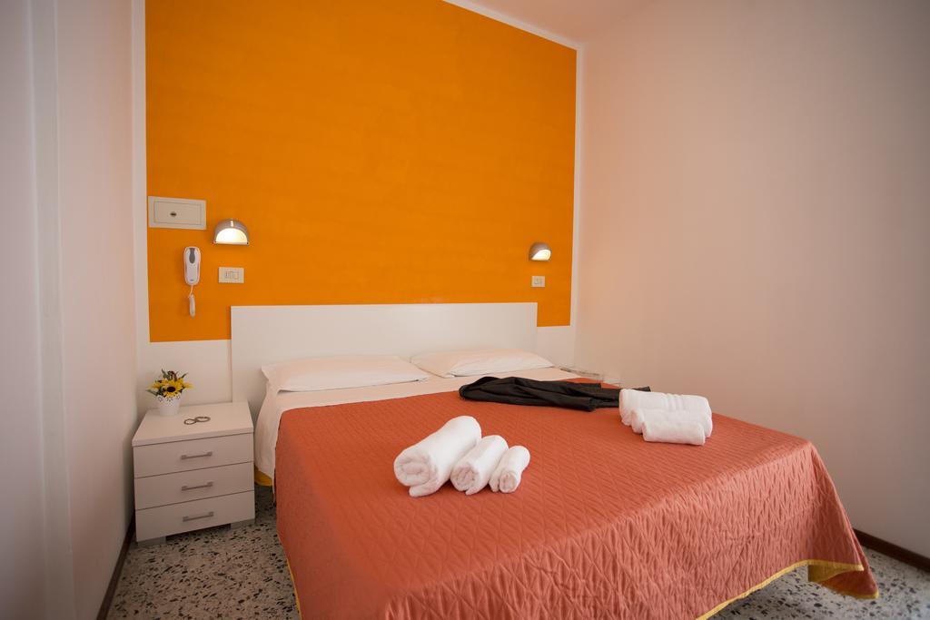 Hotel Sahib Cattolica